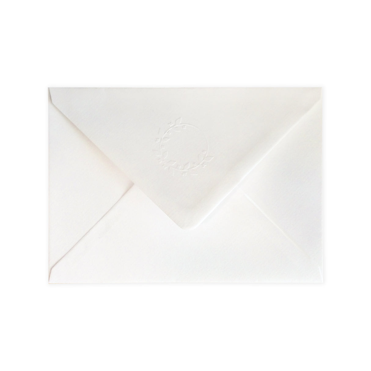 EMBOSSOWANA KLAPKA - WIENIEC LAUROWY