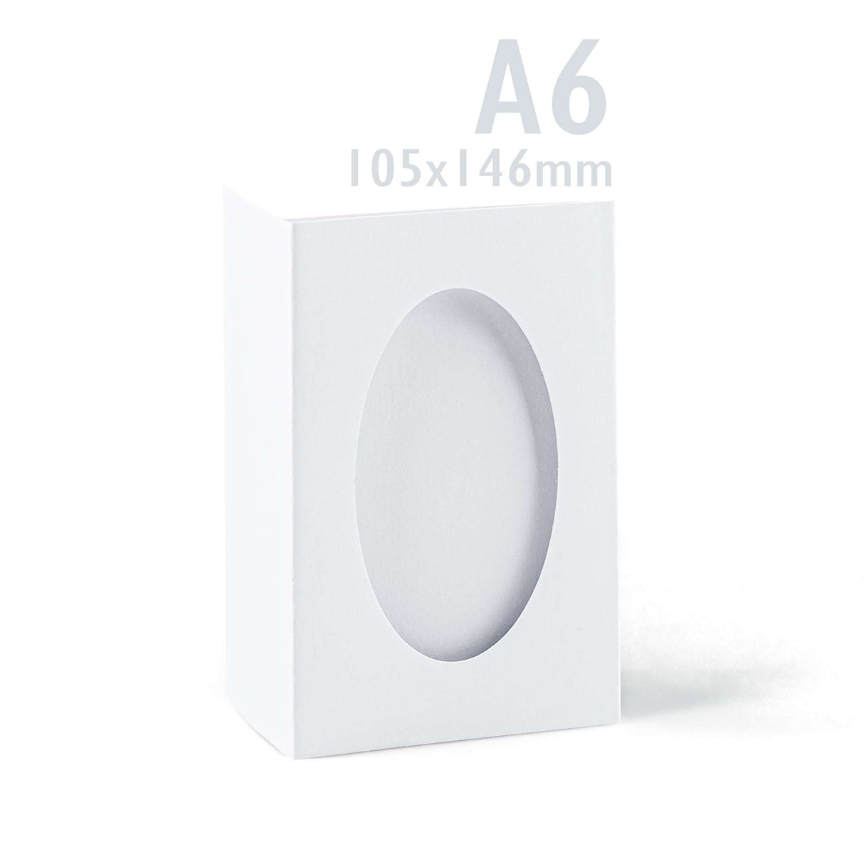 Zestaw białych, trójdzielnych kartek z owalnym okienkiem