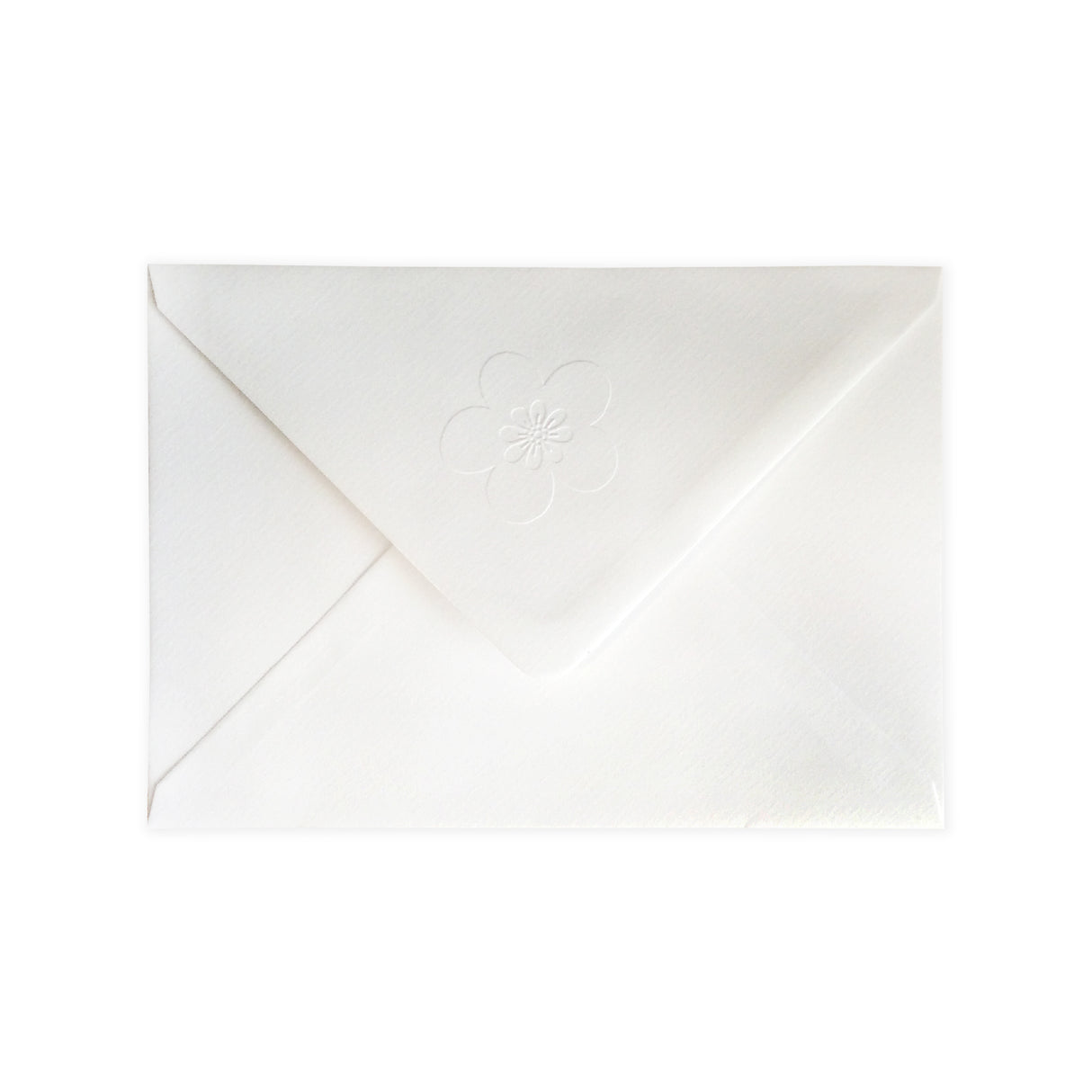 EMBOSSOWANA KLAPKA – KWIAT STOKROTKI